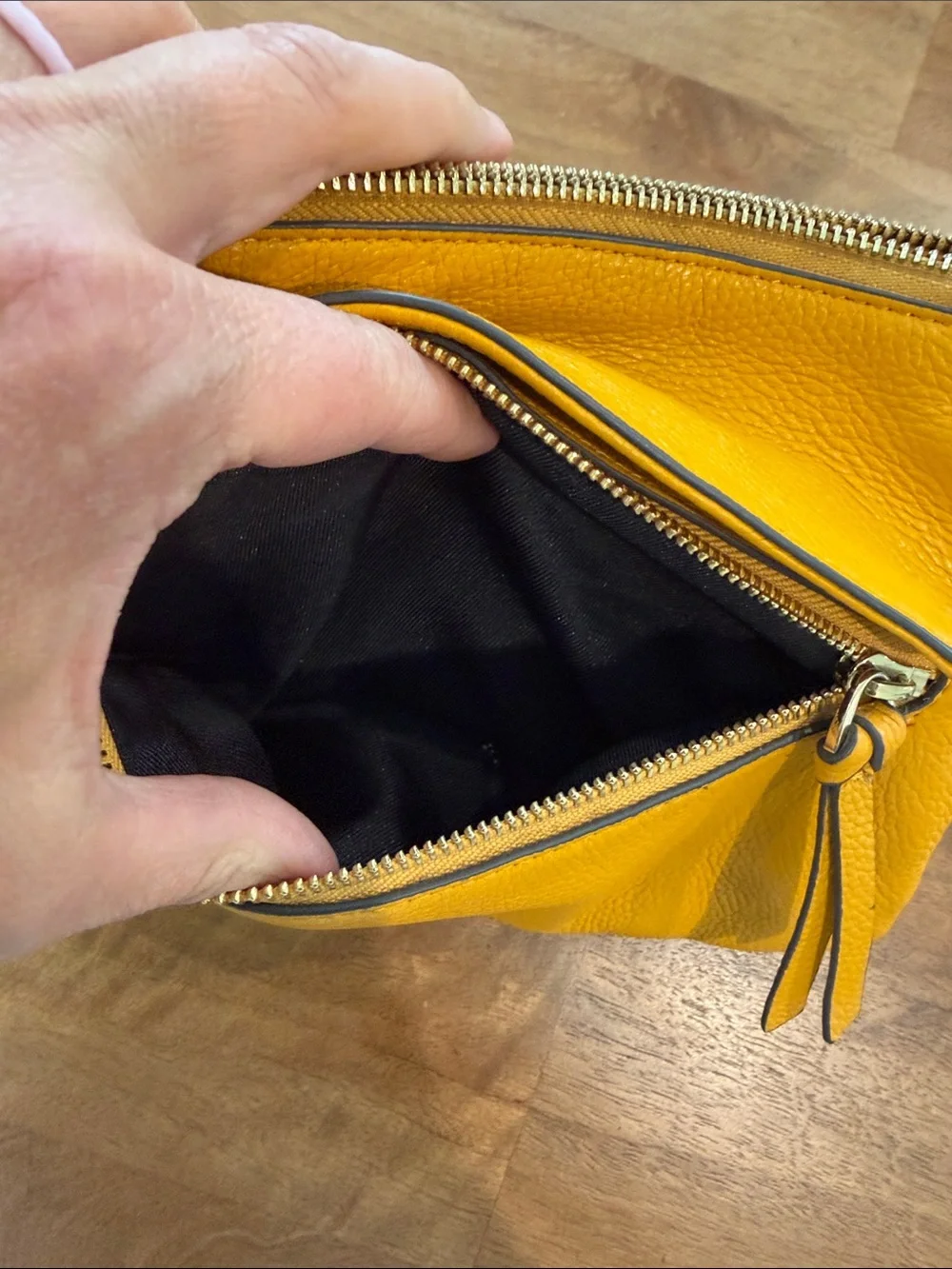 Vince Camuto Bright Mustard Yellow Leather Crossbody with Tassel *EUC*